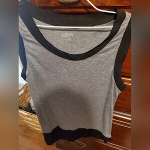 LOFT Women's Gray and Black Sleevelss Top Size Xs Great Condition